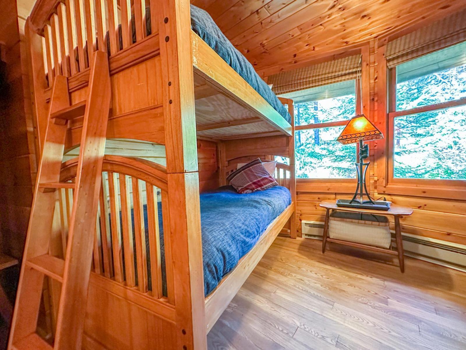 Baileys On The Lake By Cascade Vacation Rentals Lutsen Exterior photo