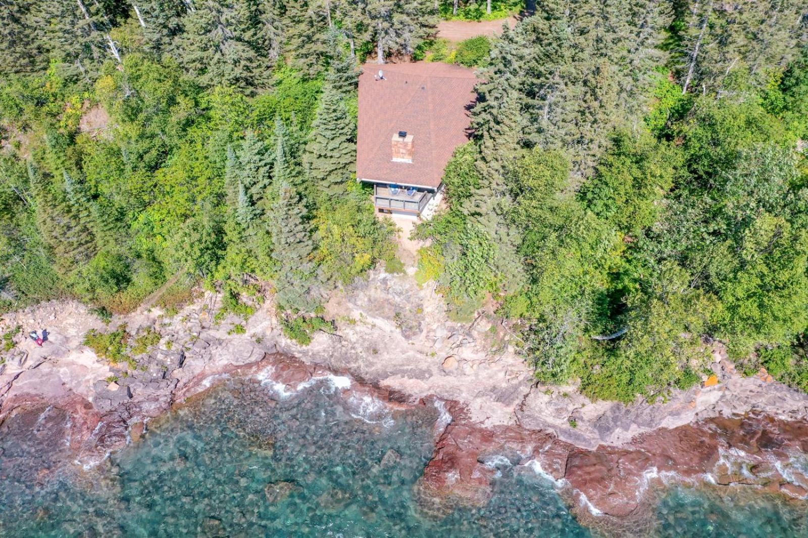 Baileys On The Lake By Cascade Vacation Rentals Lutsen Exterior photo